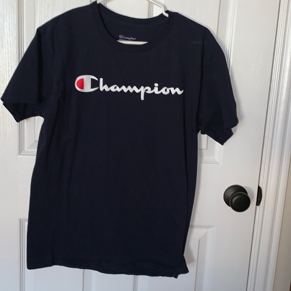 Champion navy blue short sleeve T-shirt size M